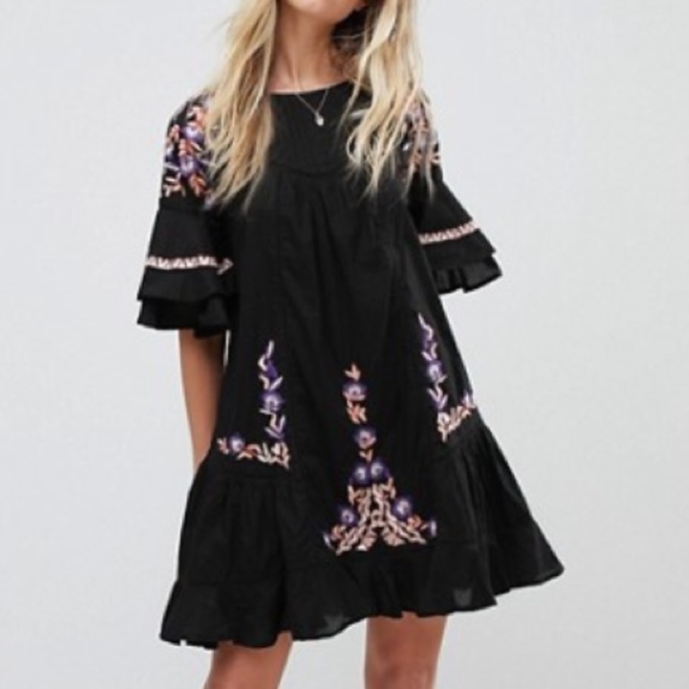 Free People Pavlo Emroidered Smock Dress